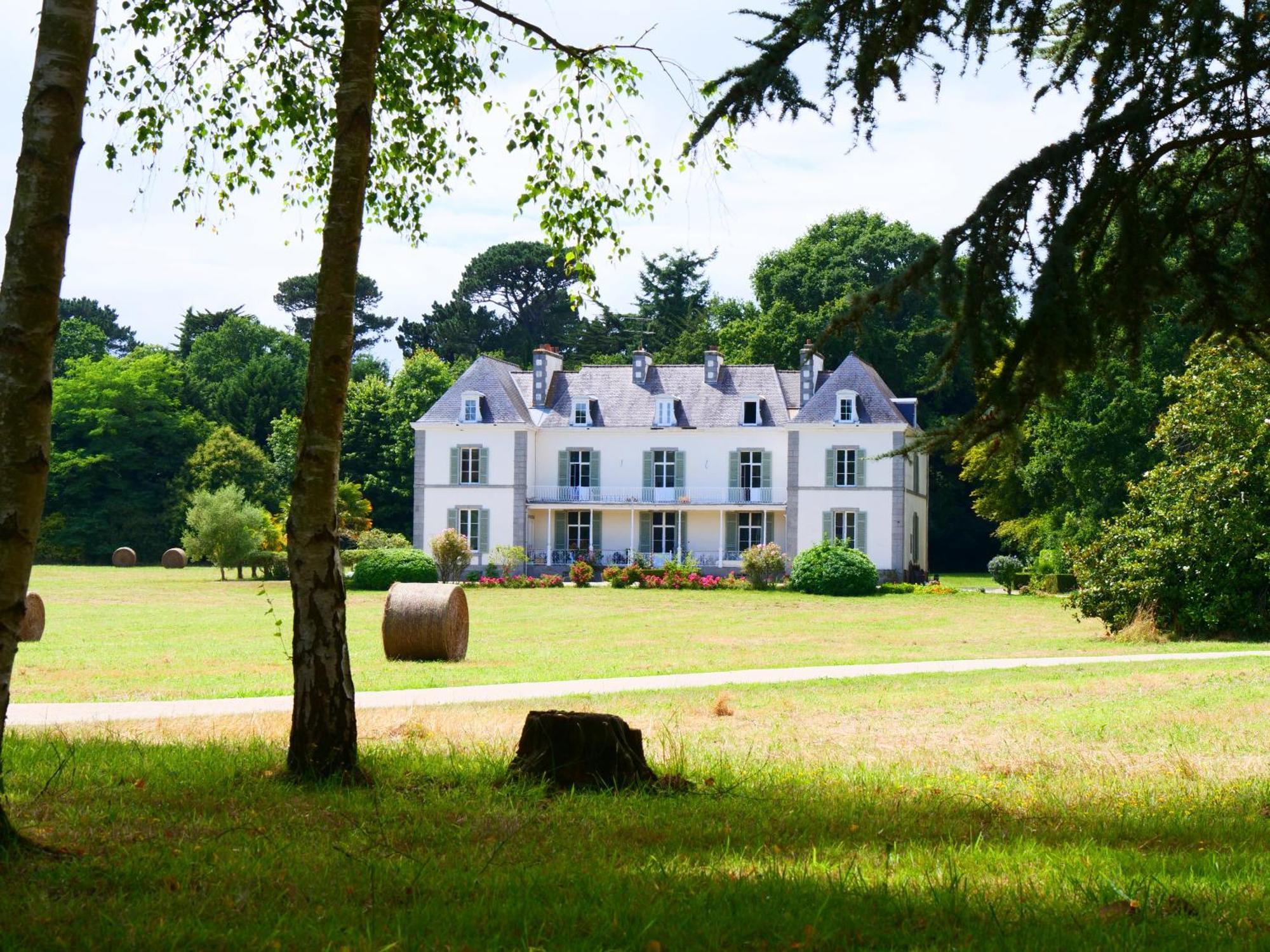 Domaine Du Cloitre Bed & Breakfast Pleneuf-Val-Andre Exterior photo